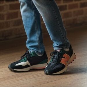 New Balance 327 Men’s Black, Green & Pink Retro-Style Sneakers